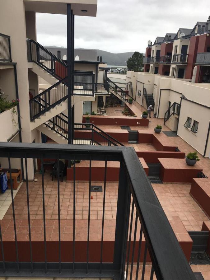 Oyster Walk On Main Apartment Knysna Exterior photo